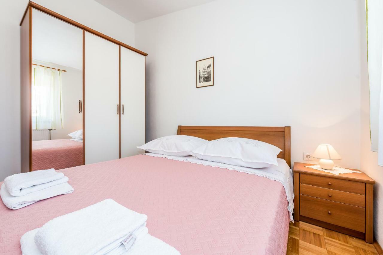 Apartment Anamarija With Sea View Sibenik Ngoại thất bức ảnh