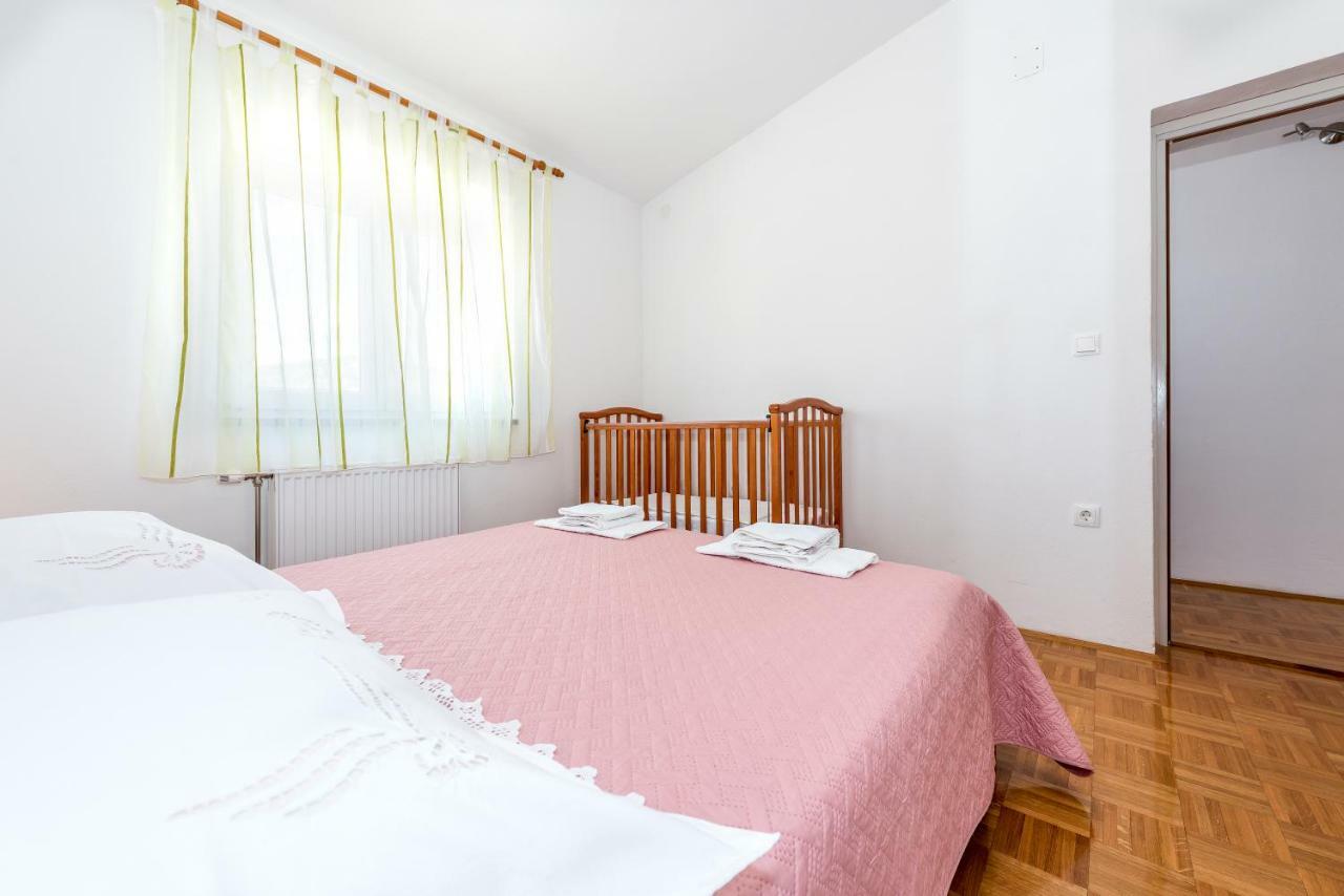 Apartment Anamarija With Sea View Sibenik Ngoại thất bức ảnh