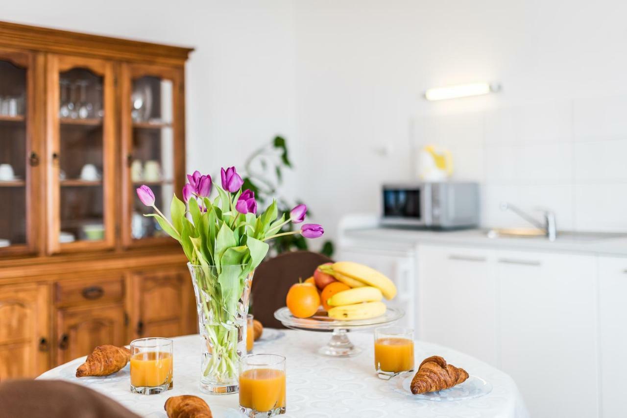 Apartment Anamarija With Sea View Sibenik Ngoại thất bức ảnh