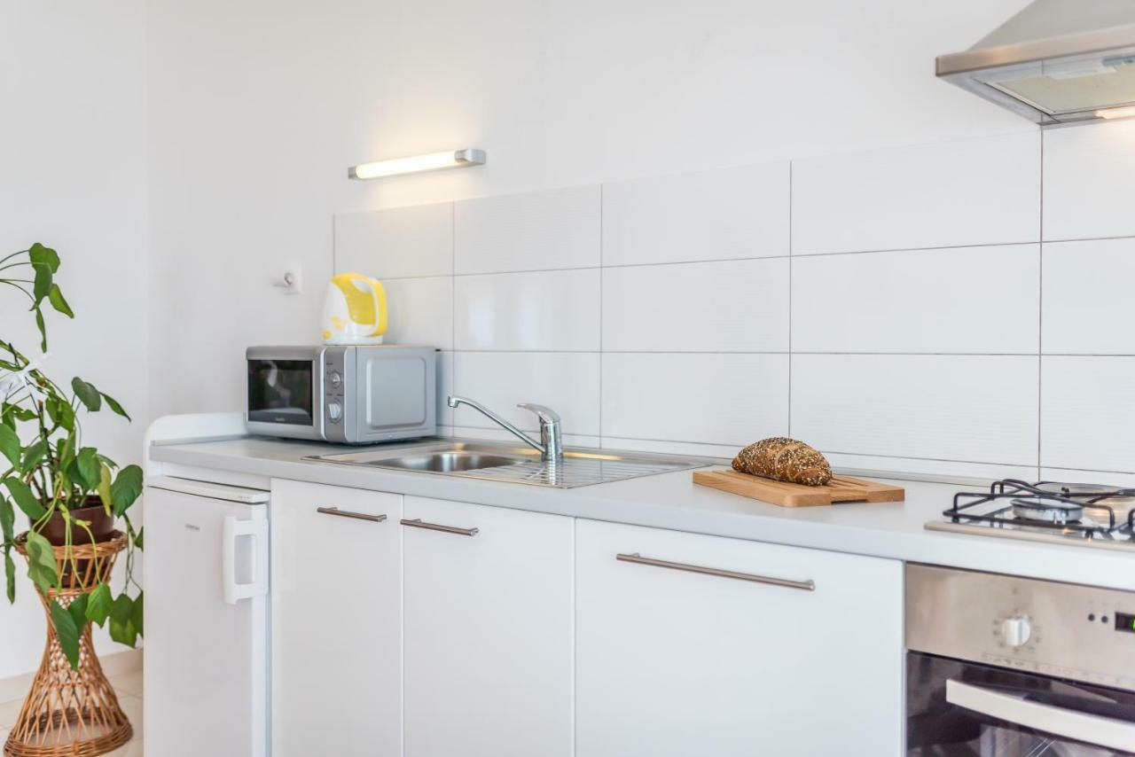 Apartment Anamarija With Sea View Sibenik Ngoại thất bức ảnh