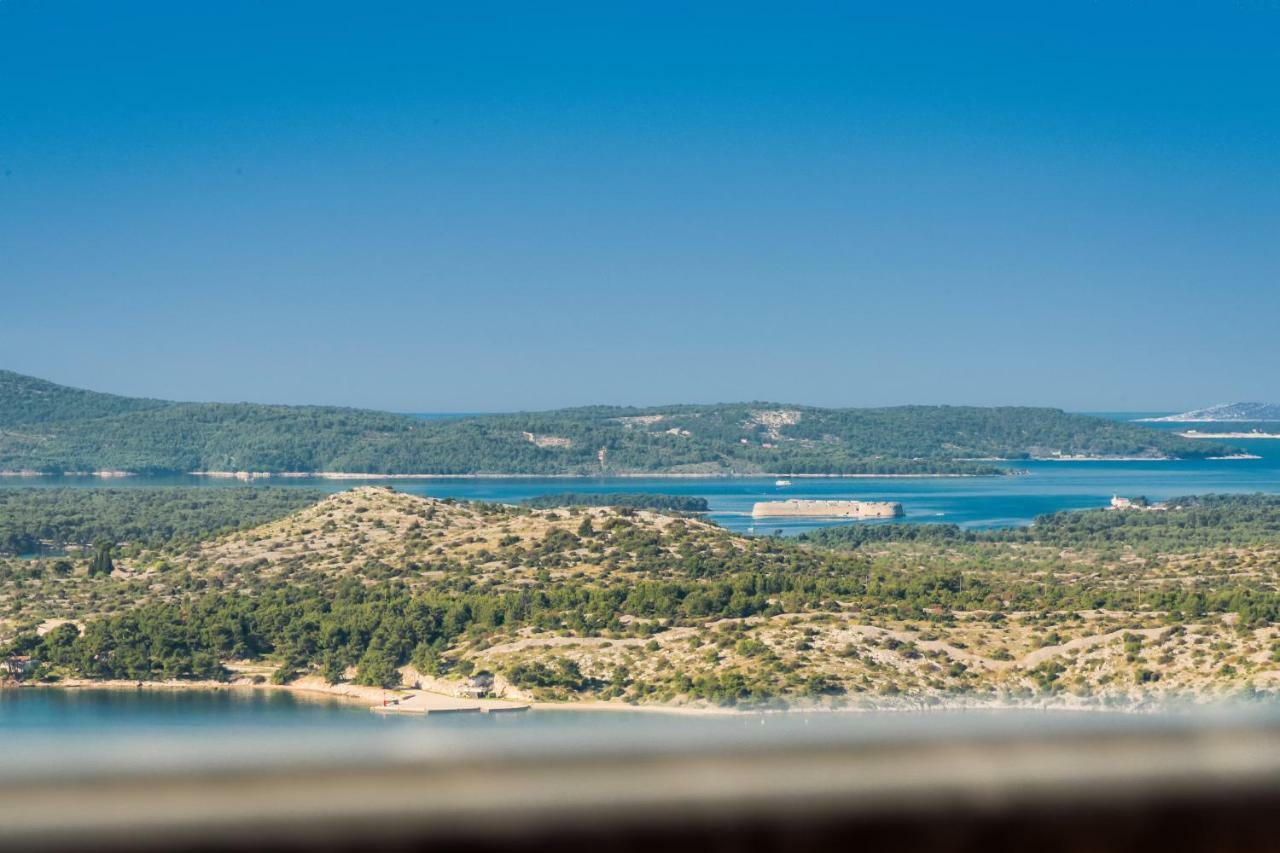 Apartment Anamarija With Sea View Sibenik Ngoại thất bức ảnh